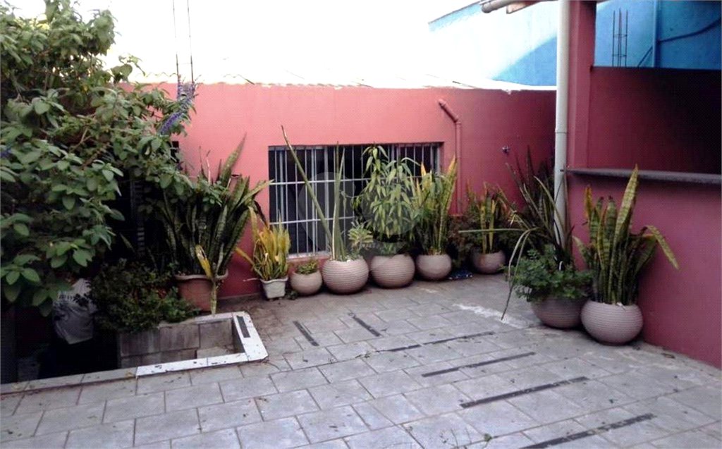 Sobrado à venda com 4 quartos, sendo 1 suíte,  em Tremembé, São Paulo, SP