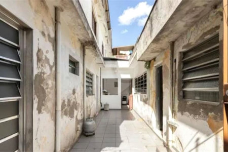 Sobrado à venda com 4 quartos, sendo 1 suíte,  em Vila Dalila, São Paulo, SP