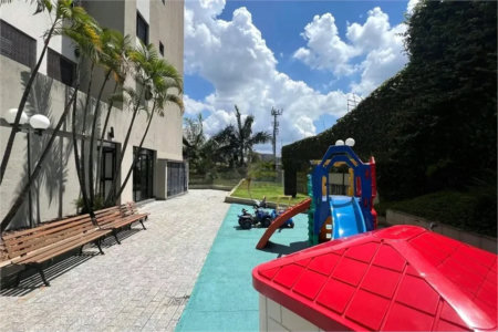 Apartamento à venda com 3 quartos, sendo 1 suíte, em Vila Madalena, São Paulo, SP