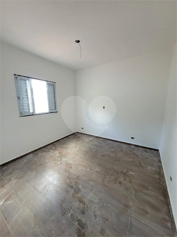 Casa à venda com 3 quartos, sendo 1 suíte, no condomínio Mirante da Mantiqueira I, Mairiporã - SP
