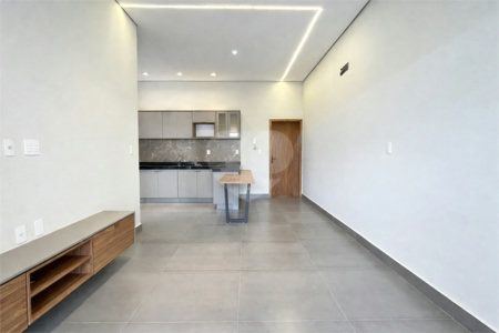 Casa à venda com 3 quartos, sendo 1 suíte, em Jardim Santa Cecília, Ribeirão Preto, SP