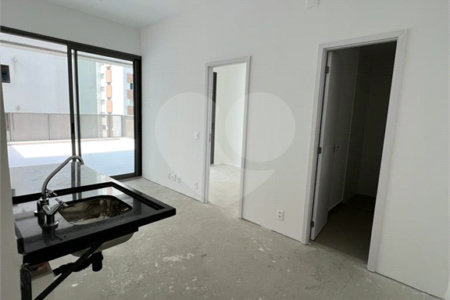 Apartamento à venda com 1 quarto em Moema, São Paulo, SP