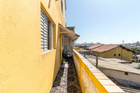 Casa à venda com 3 quartos, sendo 1 suíte, em Jardim Paris, São Paulo, SP