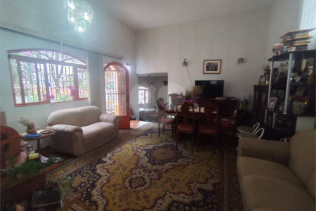 Casa à venda com 4 quartos, sendo 1 suíte, em Tucuruvi, São Paulo, SP