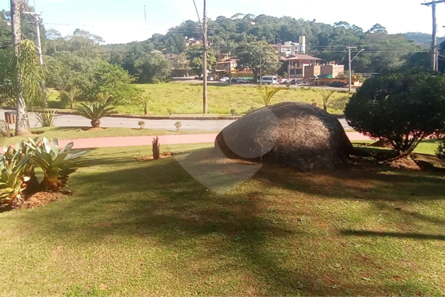 Terreno à venda no condomínio Alpes da Cantareira, Mairiporã - SP
