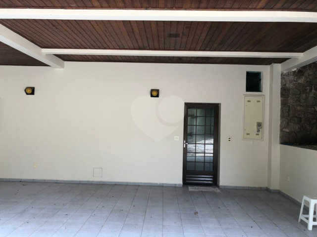 Casa à venda com 5 suítes no condomínio Alpes da Cantareira, Mairiporã - SP