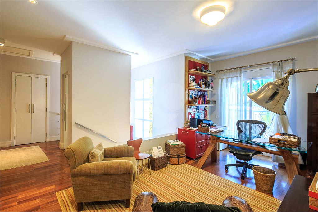 Casa à venda com 4 suítes no condomínio L`exclusive, São Paulo - SP