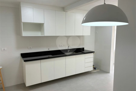Apartamento à venda com 2 quartos em Indianópolis, São Paulo, SP