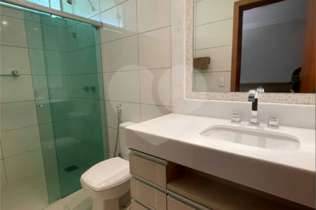 Casa à venda ou para alugar com 3 suítes em Jardim Salto Grande, Araraquara, SP