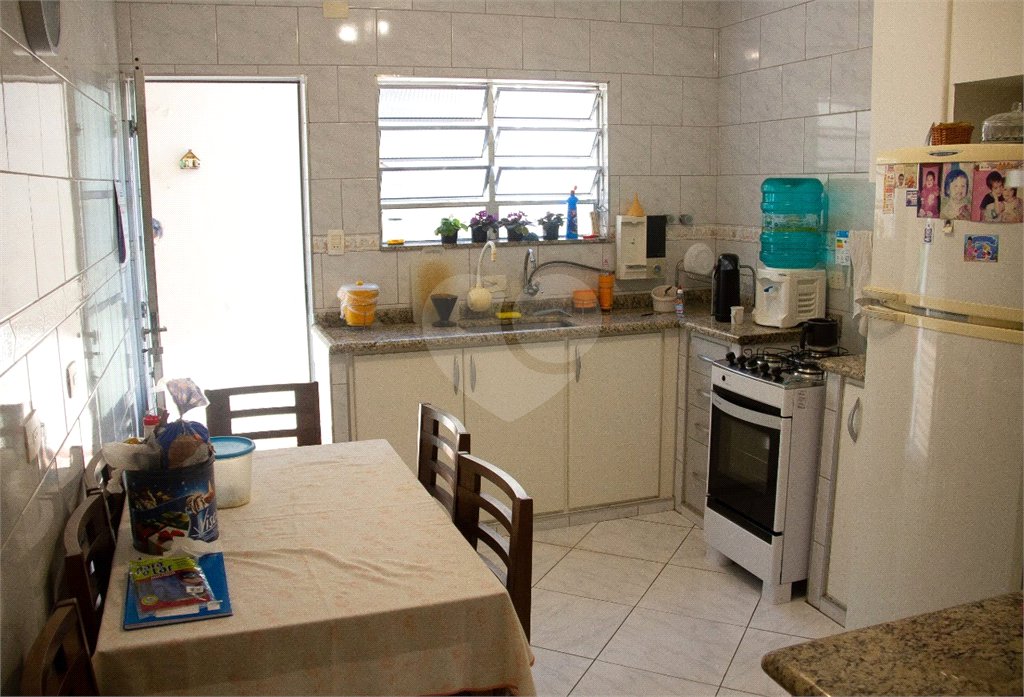 Casa Térrea à venda com 3 quartos, sendo 1 suíte, em Vila Irmãos Arnoni, São Paulo, SP