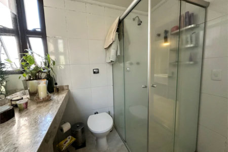 Apartamento à venda com 3 quartos, sendo 1 suíte, em Vila Andrade, São Paulo, SP
