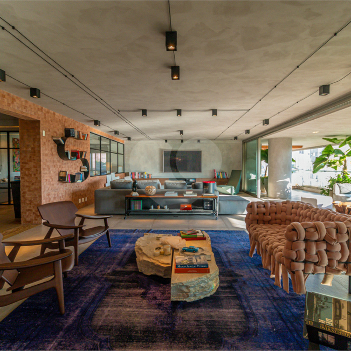 Apartamento à venda com 4 suítes em Campo Belo, São Paulo, SP