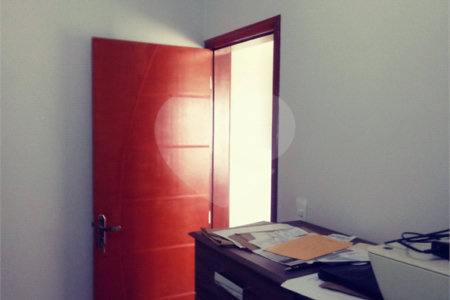 Sobrado à venda com 5 quartos em João Aranha, Paulínia, SP