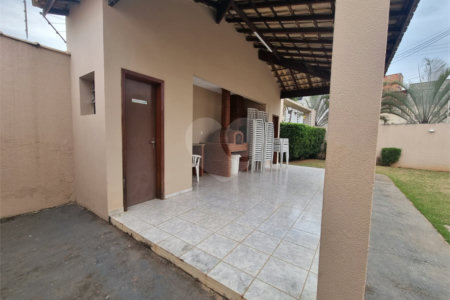 Casa à venda com 3 quartos, sendo 1 suíte,  no condomínio Bella Vista, Sorocaba - SP