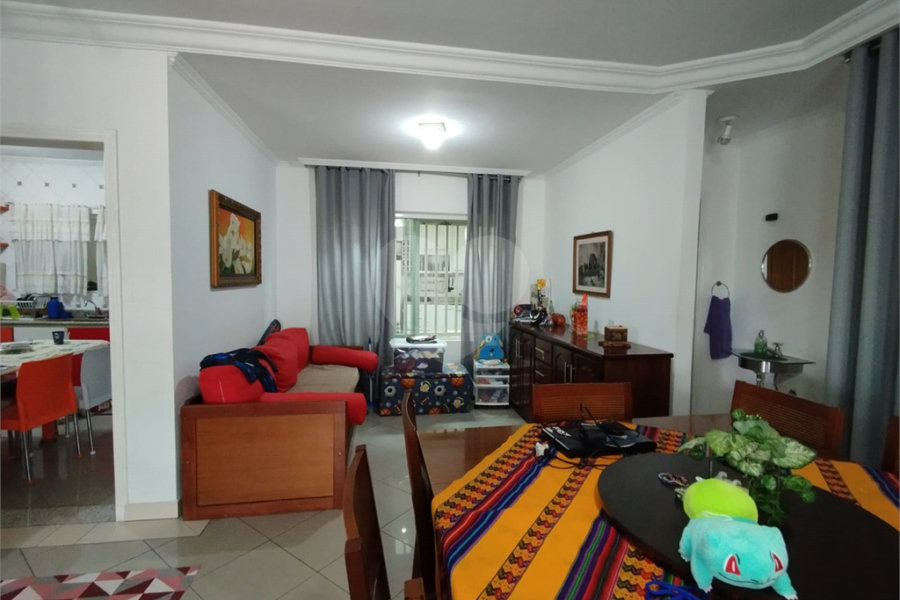 Casa à venda com 5 quartos, sendo 3 suítes, em Santana, São Paulo, SP
