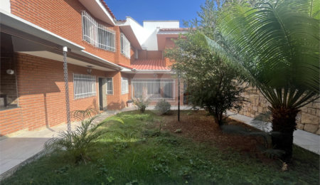 Casa à venda com 4 quartos, sendo 3 suítes,  em Vila Guilherme, São Paulo, SP