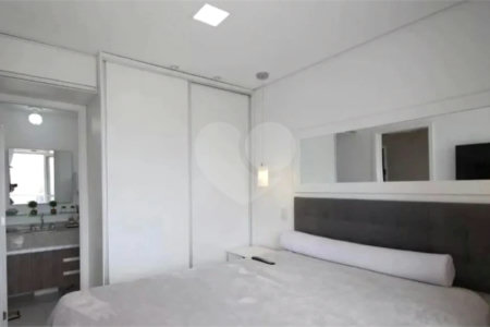 Apartamento à venda com 1 suíte em Real Parque, São Paulo, SP