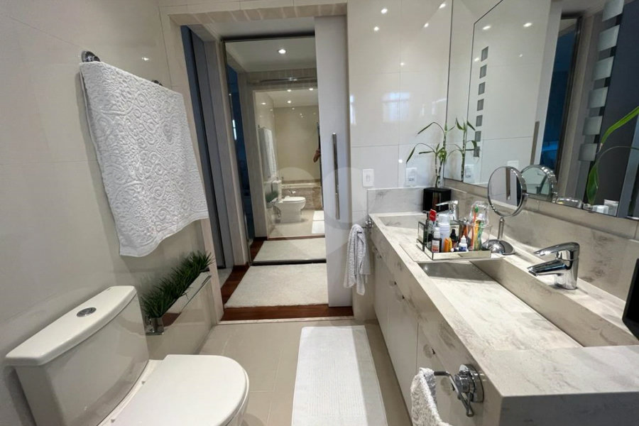 Apartamento à venda com 4 suítes em Santana, São Paulo, SP