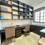 Casa à venda com 5 quartos, sendo 3 suítes, no condomínio Santa Teresa 1, Vinhedo - SP