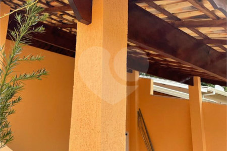 Casa à venda com 3 quartos, sendo 1 suíte, no condomínio Mirante da Mantiqueira, Mairiporã - SP