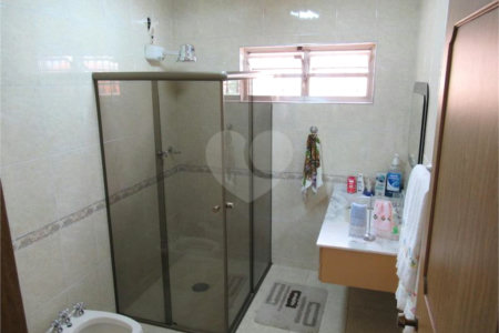 Sobrado à venda com 3 quartos, sendo 1 suíte, em Vila Moraes, São Paulo, SP