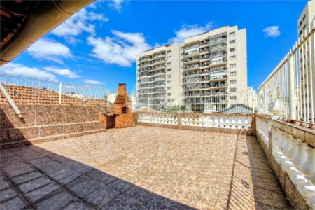 Casa à venda com 4 quartos, sendo 3 suítes, em Maracanã, Rio de Janeiro, RJ
