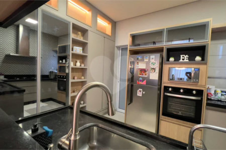 Casa à venda com 3 quartos, sendo 1 suíte, no condomínio Jardim de Monaco, Hortolândia - SP