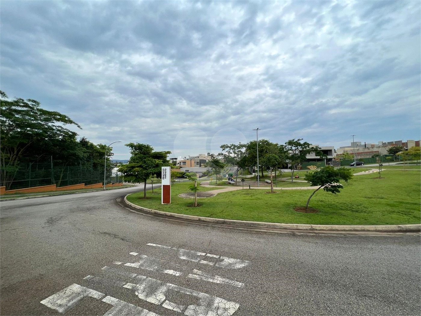 Terreno à venda no condomínio Alphaville Iii, Votorantim - SP
