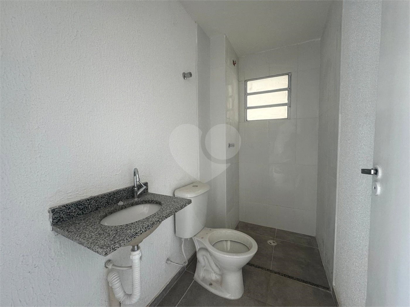 Apartamento à venda com 2 quartos em Tremembé, São Paulo, SP