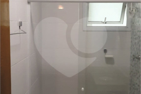 Casa à venda com 2 quartos no condomínio Ari Gomes, São Paulo - SP