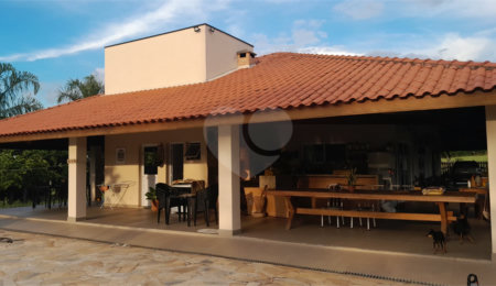 Sítio à venda com 3 quartos, sendo 1 suíte, em Recanto dos Bandeirantes, Porto Feliz, SP