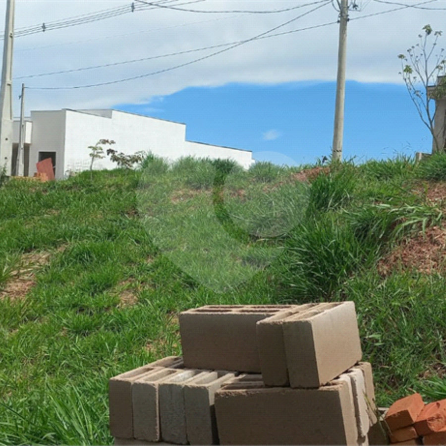 Terreno à venda em Residencial Jatobás, Louveira, SP
