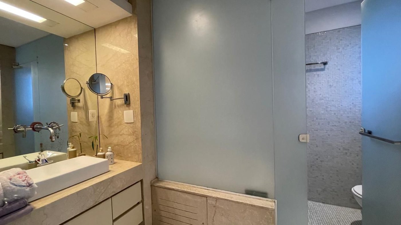 Cobertura com 3 dormitórios à venda, 437 m² por R$ 4.799.999,99 - Gonzaga - Santos/SP