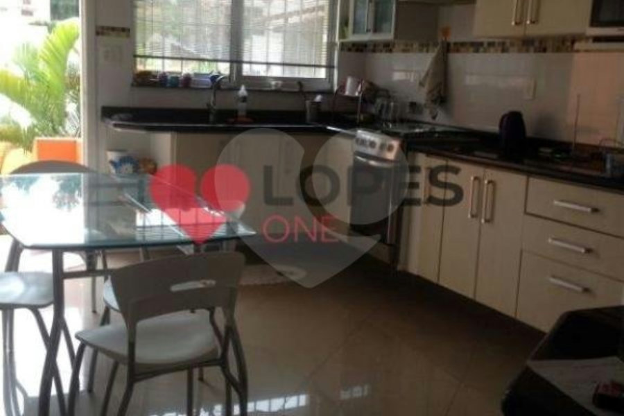 Sobrado à venda com 3 quartos, sendo 1 suíte, em Tucuruvi, São Paulo, SP