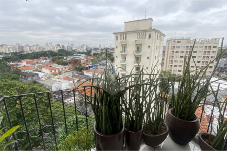 Apartamento à venda com 2 quartos, sendo 1 suíte, em Campo Belo, São Paulo, SP