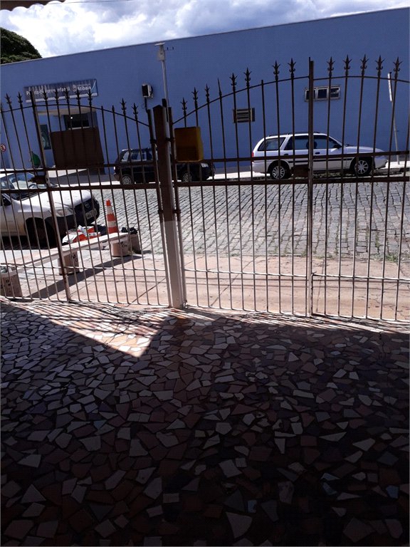 Casa Térrea à venda com 5 quartos no Centro, Atibaia, SP