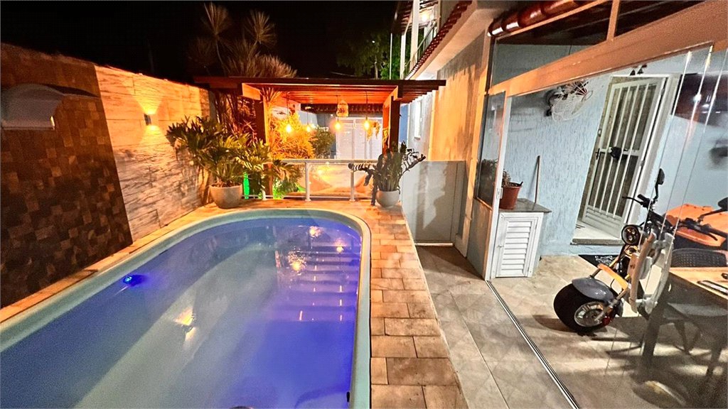 Casa à venda com 3 quartos em Cosmos, Rio de Janeiro, RJ