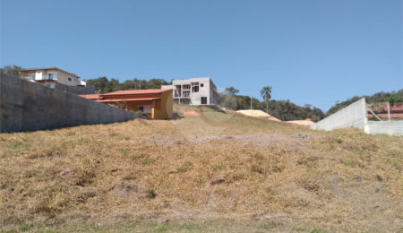 Terreno à venda no condomínio Encontro das Águas, Nazaré Paulista - SP