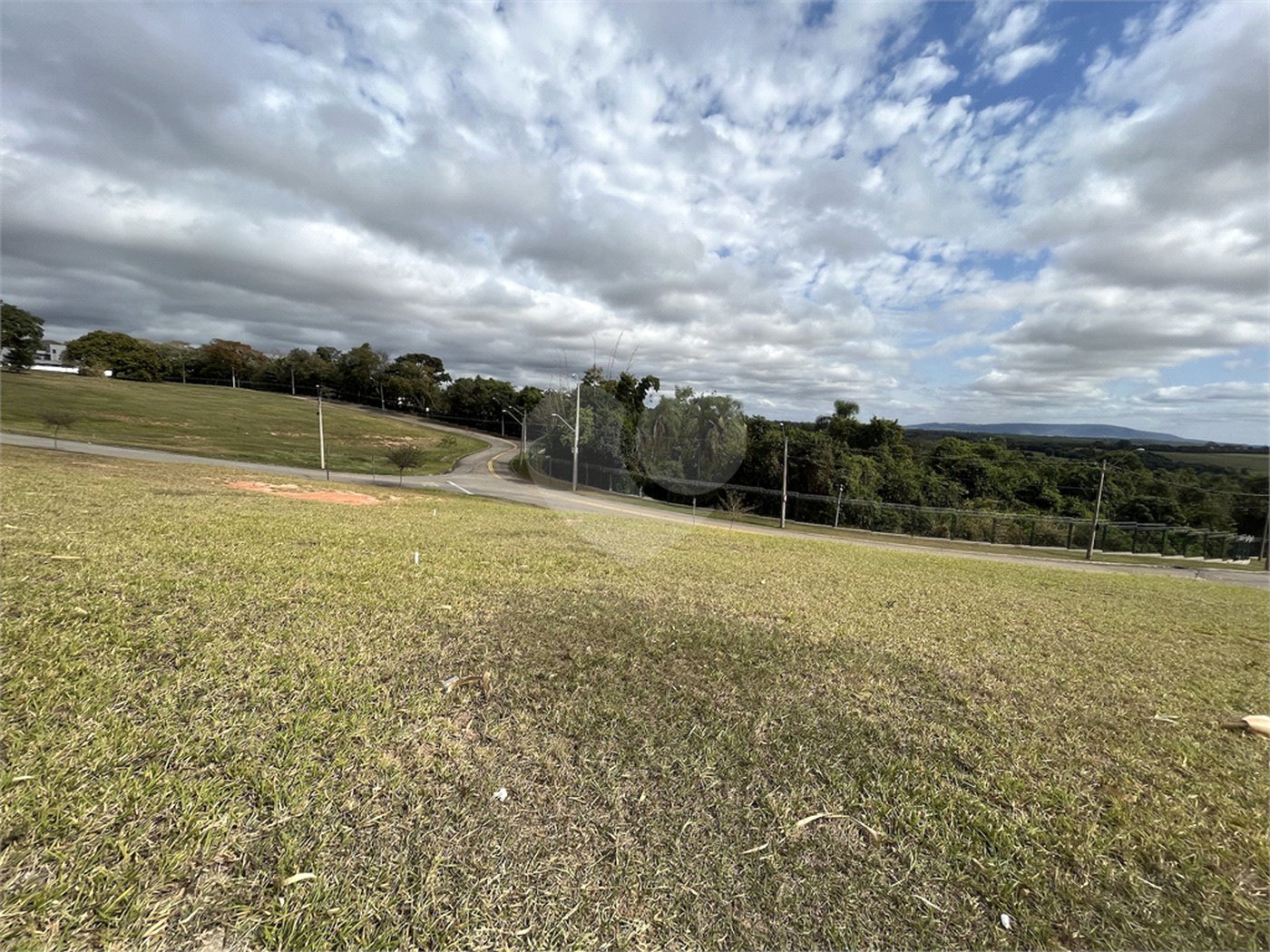 Terreno à venda no condomínio Fazenda Jequitibá, Sorocaba - SP