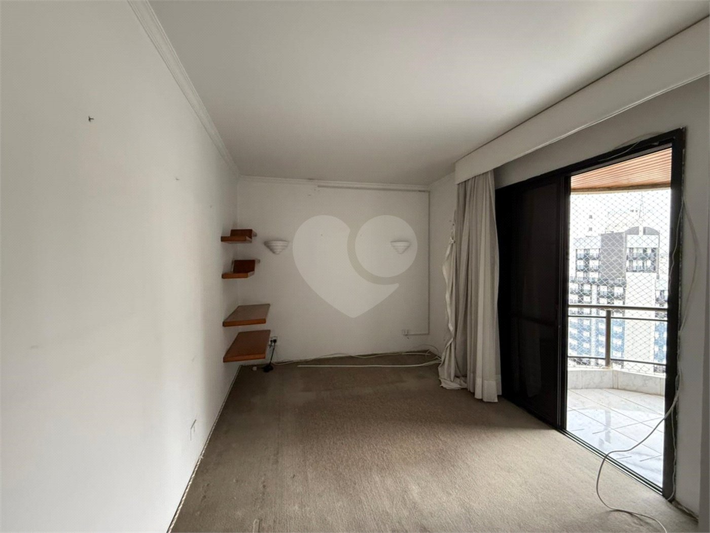 Apartamento à venda com 3 quartos, sendo 1 suíte, em Jardim Paulista, São Paulo, SP