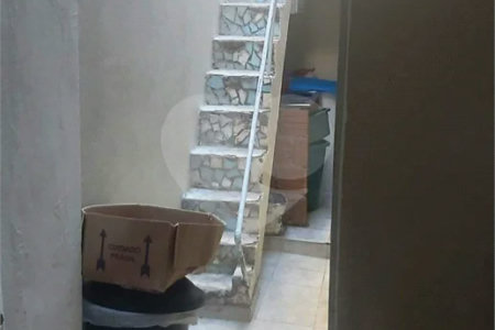 Sobrado à venda com 4 quartos em Jardim Japão, São Paulo, SP