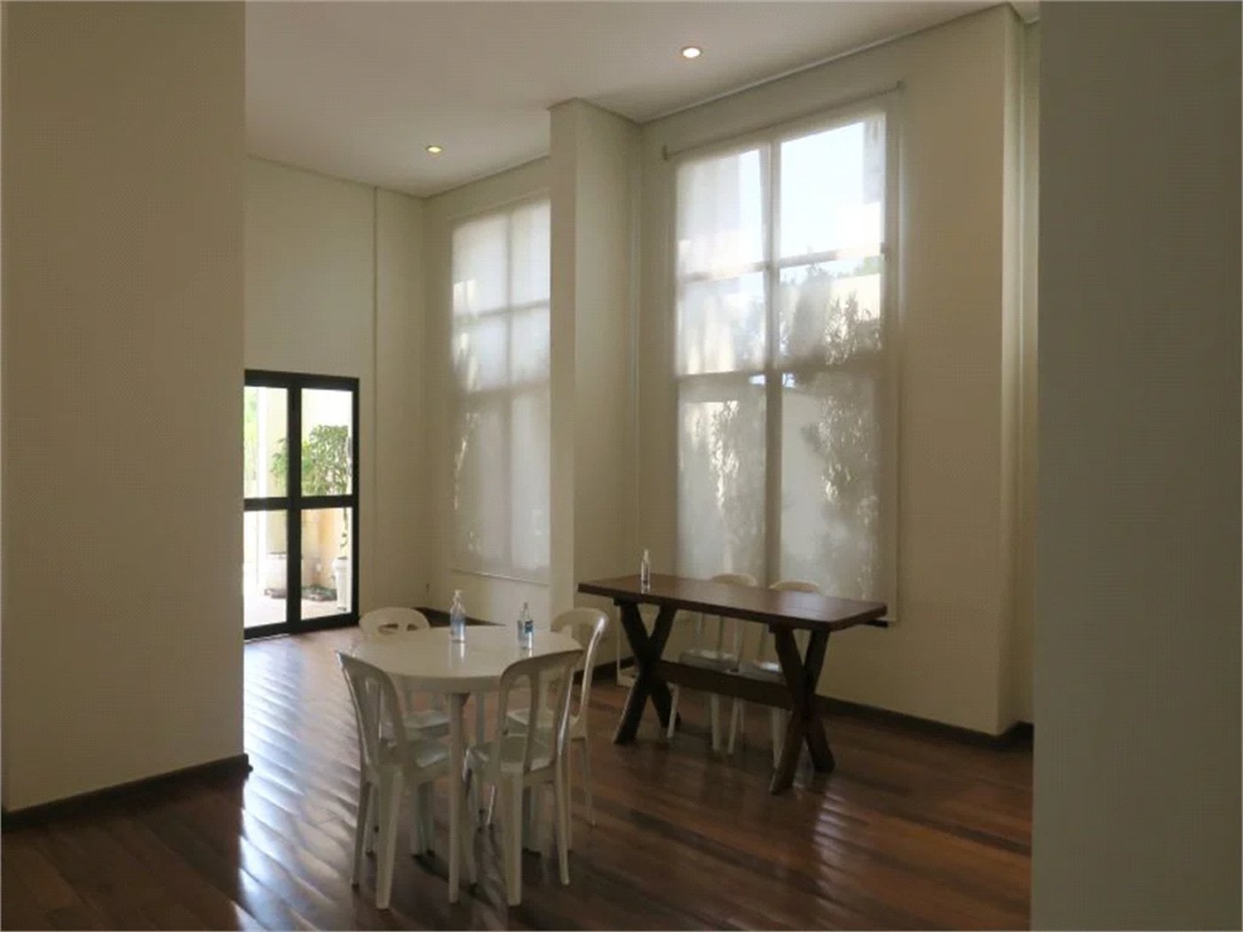 Apartamento à venda com 4 quartos, sendo 3 suítes, em Jardim Monte Kemel, São Paulo, SP