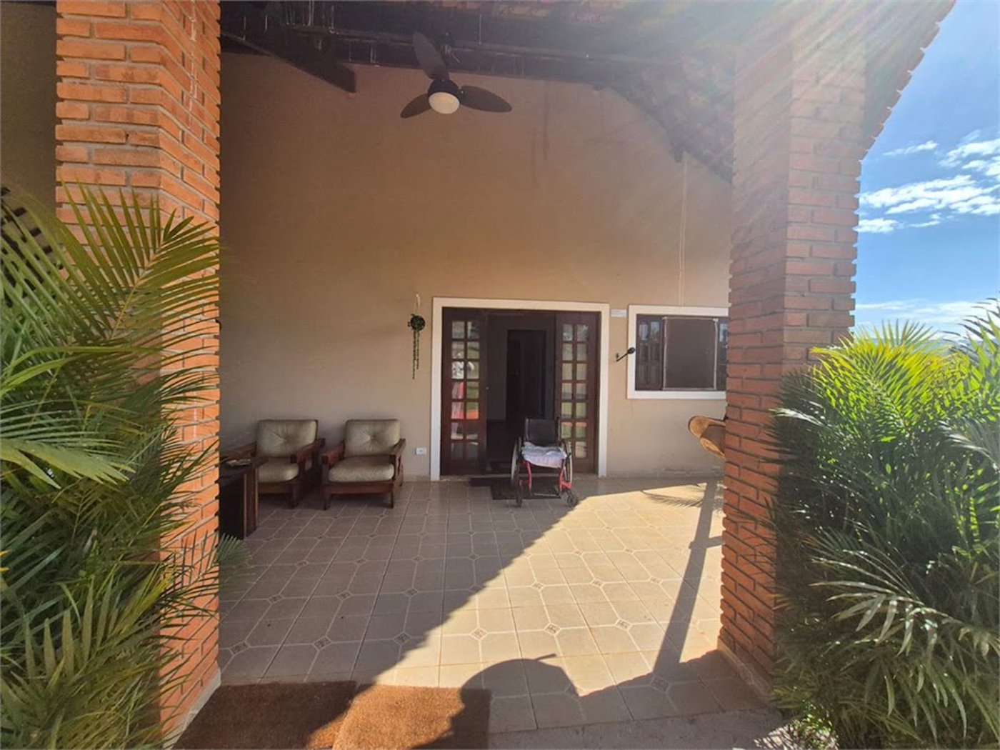 Chácara com 3 dormitórios à venda, 1200 m² por R$ 870.000,00 - Condomínio Ninho Verde II - Pardinho/SP