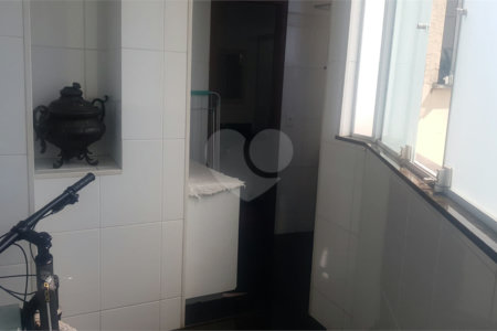 Apartamento à venda com 3 quartos em Praça da Bandeira, Rio de Janeiro, RJ