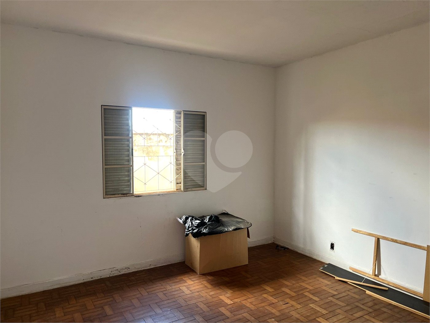 Casa à venda com 3 quartos, sendo 1 suíte,  em Jardim Itália, Itapetininga, SP