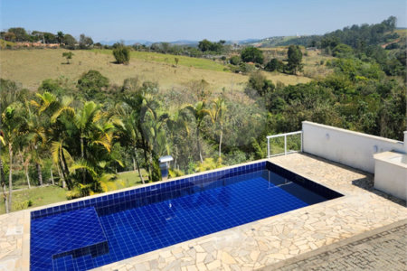 Casa à venda com 5 quartos, sendo 4 suítes, em Jardim Nova Esperança, Jacareí, SP