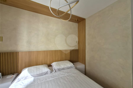 Apartamento à venda com 2 quartos, sendo 1 suíte, em Pinheiros, São Paulo, SP