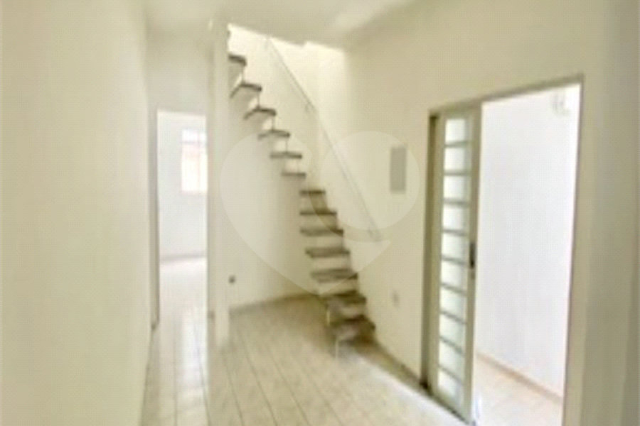 Sobrado à venda com 3 quartos, sendo 1 suíte, em Vila Guilherme, São Paulo, SP