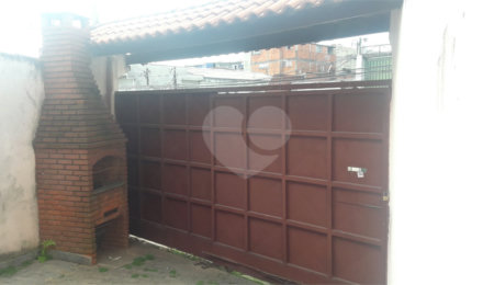 Sobrado à venda com 3 quartos, sendo 1 suíte,  no Brasilândia, São Paulo, SP