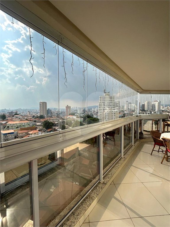 Apartamento à venda com 3 suítes em Santa Teresinha, São Paulo, SP